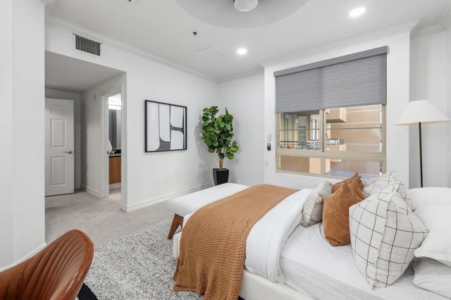 Detail Gallery Image 13 of 22 For 1480 Broadway, San Diego,  CA 92101 - 3 Beds | 2 Baths