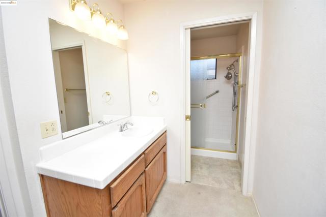 3124 Estate Dr, Stockton CA: https://media.crmls.org/mediaz/9ecaf6c0-e3e5-4136-a940-80b6f2b71d20.jpg