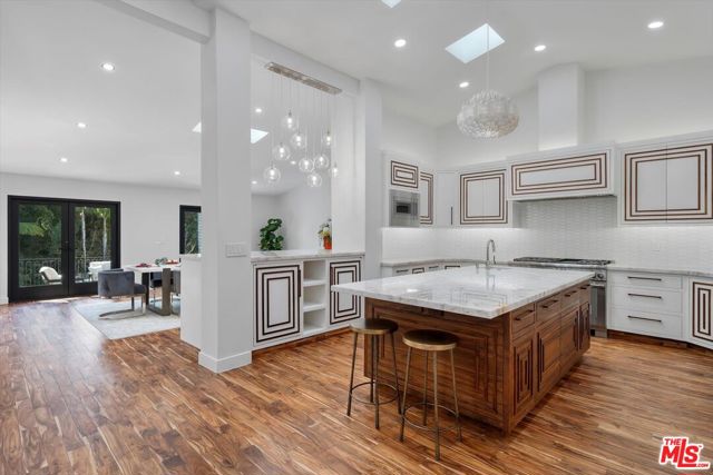 1325 Via Gabriel, Palos Verdes Estates, California 90274, 6 Bedrooms Bedrooms, ,8 BathroomsBathrooms,Residential,For Sale,Via Gabriel,25599111