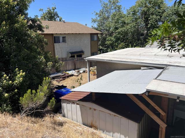 3647 Lemona Ave, San Diego CA: https://media.crmls.org/mediaz/9ecb71a0-2696-422b-8c8c-c93c1aa9feac.jpg