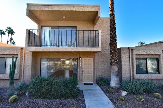 2217 Los Patos Drive, Palm Springs CA: https://media.crmls.org/mediaz/9ecbbb96-be35-4f8b-a440-27f592cc7bd8.jpg