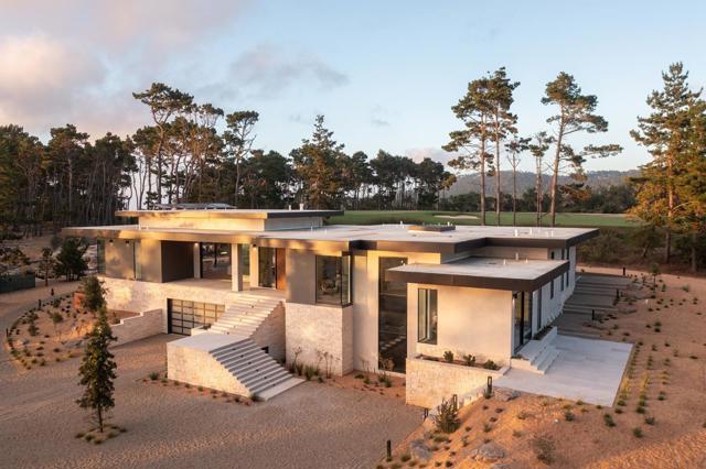 31 Poppy Lane, Pebble Beach CA: https://media.crmls.org/mediaz/9ecbfcbe-5996-4bdb-bbce-0222ab395fc7.jpg