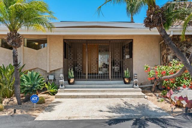 11020 Horizon Hills Dr, El Cajon CA: https://media.crmls.org/mediaz/9ecc6491-2d2b-4163-af55-d80307e112c7.jpg