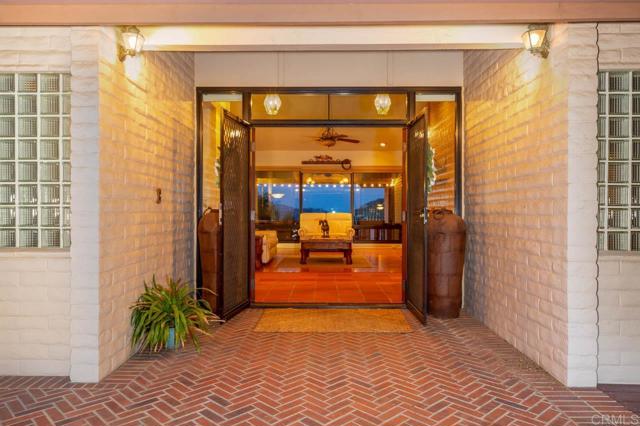 Home for Sale in Ramona