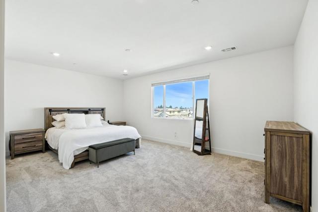 1900 Lotus Court, Hollister CA: https://media.crmls.org/mediaz/9ecfb656-b62f-410a-8bf6-befaa9dfe433.jpg