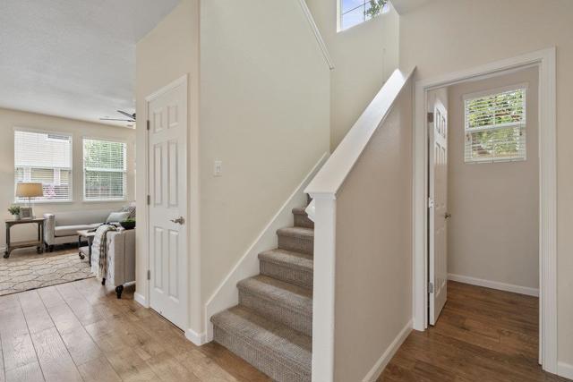 130 Lusitano Way, Gilroy CA: https://media.crmls.org/mediaz/9ed002e9-930b-49cd-a4d6-476a4d184c88.jpg