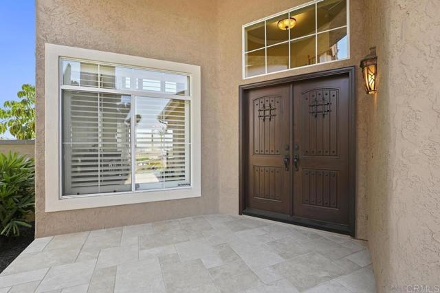 Detail Gallery Image 3 of 35 For 1035 Park Meadows Rd, Chula Vista,  CA 91915 - 3 Beds | 2/1 Baths