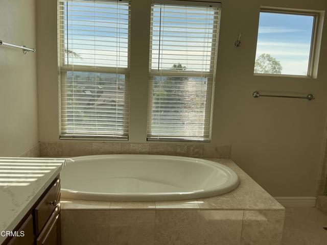 Detail Gallery Image 28 of 50 For 14810 Blue Ridge Ct, Moorpark,  CA 93020 - 5 Beds | 4 Baths