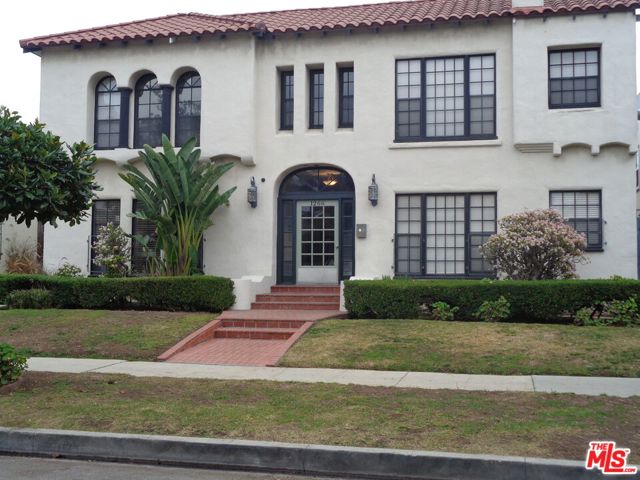 1266 S Citrus Avenue