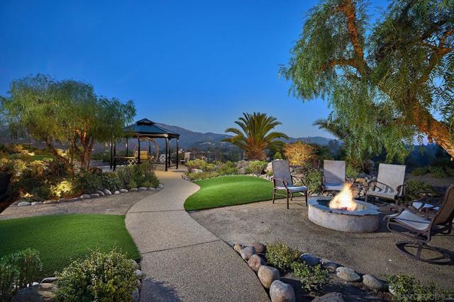 17010 Butterfield Trl, Poway CA: https://media.crmls.org/mediaz/9ed1c33b-9534-4eec-9006-945974af500f.jpg