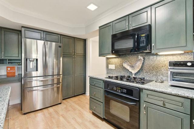 843 S Genevieve Lane, San Jose CA: https://media.crmls.org/mediaz/9ed1c5b8-577e-42c9-84ff-36a63f6870dd.jpg