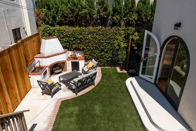 4374 Adams Ave, San Diego CA: https://media.crmls.org/mediaz/9ed202fa-54f6-440c-88e2-5d2e8f737854.jpg