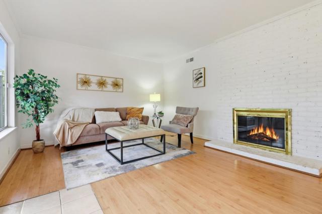 20 Brookmont Circle, San Anselmo CA: https://media.crmls.org/mediaz/9ed207a1-6b10-4111-abd8-66b5293c571b.jpg