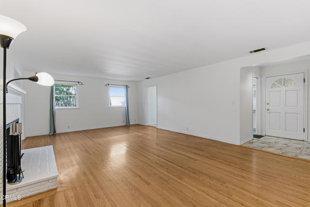 Detail Gallery Image 4 of 21 For 1407 Meridian Ave, South Pasadena,  CA 91030 - 3 Beds | 2 Baths