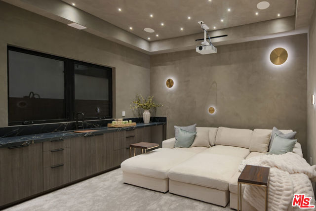 3731 Wasatch Avenue, Los Angeles CA: https://media.crmls.org/mediaz/9ed238e4-4f50-48fd-8445-2bc21014872c.jpg