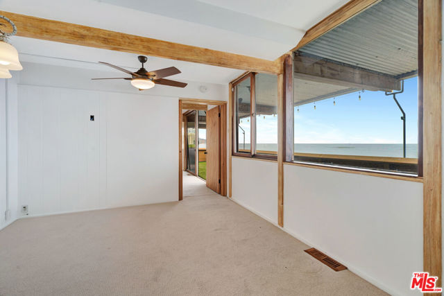26636 Latigo Shore Drive, Malibu CA: https://media.crmls.org/mediaz/9ed27b8a-4056-4715-9613-e9e80f8c0723.jpg