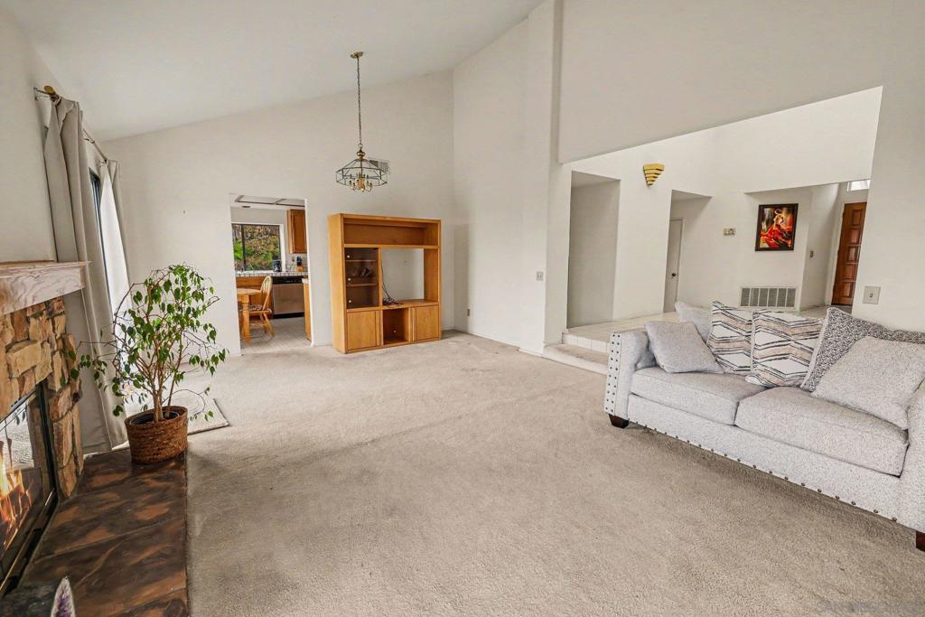 9264 Lethbridge - photo 7