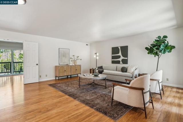 1560 Gilboa Dr, Walnut Creek CA: https://media.crmls.org/mediaz/9ed37011-c371-4bcd-a838-652b1f3e4e1c.jpg