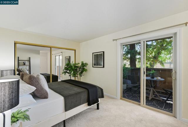 2055 Sierra Rd, Concord CA: https://media.crmls.org/mediaz/9ed3a6f6-c689-4329-b64c-81dbaf39e1e6.jpg