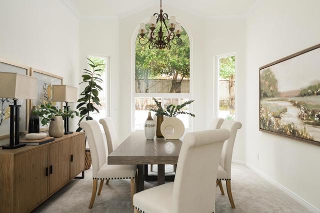 Detail Gallery Image 6 of 28 For 14014 Calle Cardenas, San Diego,  CA 92130 - 4 Beds | 2/1 Baths