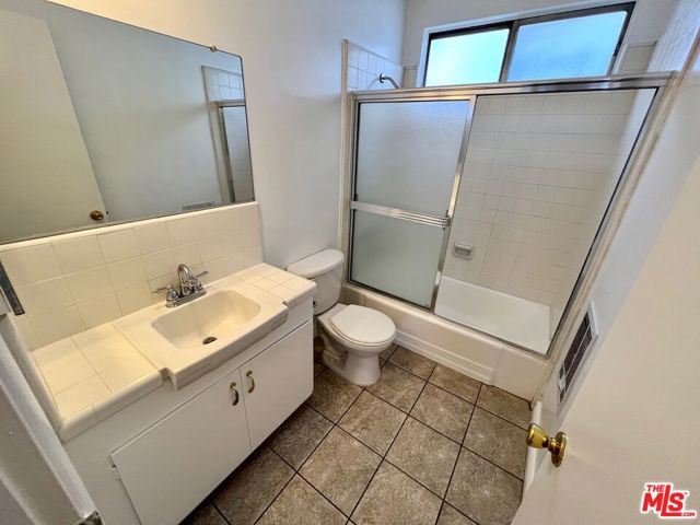 Drew Fenton | 11727 Mayfield Avenue Los Angeles CA | MLS: 7439608 Drew Fenton | 11727 Mayfield Avenue Los Angeles CA | MLS: 7439608