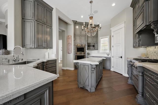 50465 Verano Drive, La Quinta CA: https://media.crmls.org/mediaz/9ed4fead-142f-4fd9-8a06-6475f32c70cd.jpg