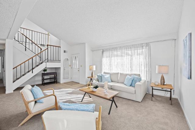 515 Fontanelle Court, San Jose CA: https://media.crmls.org/mediaz/9ed539a6-661b-46b8-86e2-34e0351f905b.jpg