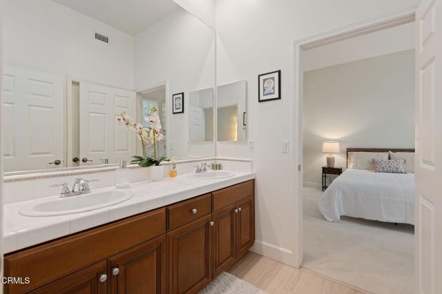 Detail Gallery Image 17 of 24 For 1707 Corte Jubilo, Camarillo,  CA 93012 - 4 Beds | 3/1 Baths