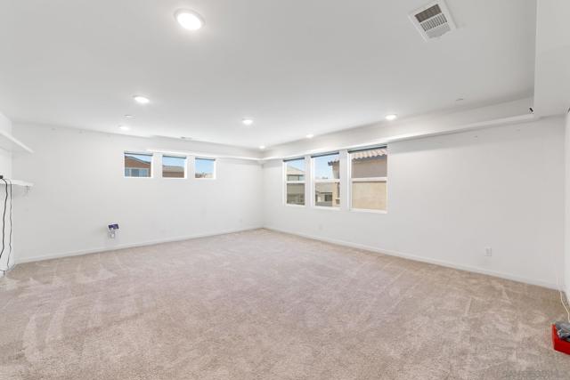 Image 16 of 36 For 31129 Quarter Horse Way