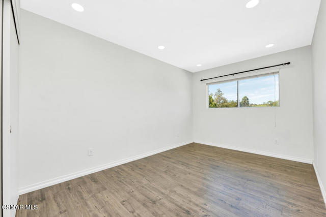 125 Pepper Road, Newbury Park CA: https://media.crmls.org/mediaz/9ed81c78-c32c-4cfa-91e3-1b27e632a93f.jpg