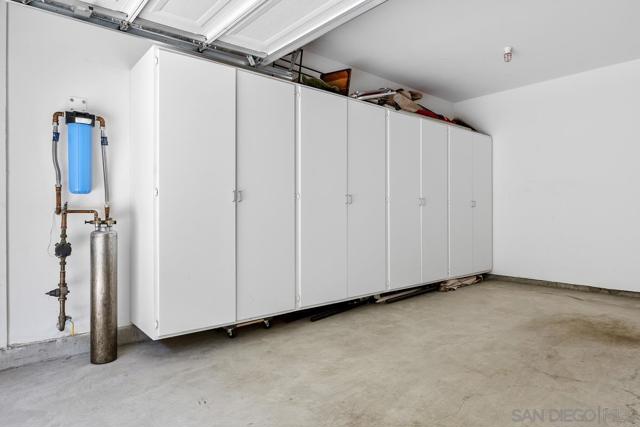 2045 Silverado St, San Marcos CA: https://media.crmls.org/mediaz/9ed8d833-d8e4-4988-aecc-d429be9de048.jpg