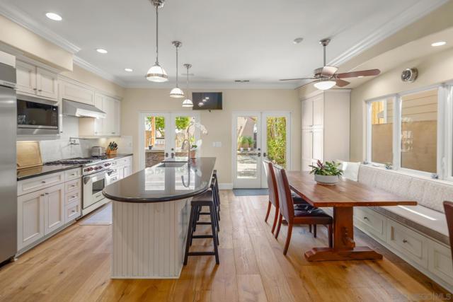 867 E Avenue, Coronado CA: https://media.crmls.org/mediaz/9ed8ebc3-ea53-471d-9eb6-6e5534f75101.jpg