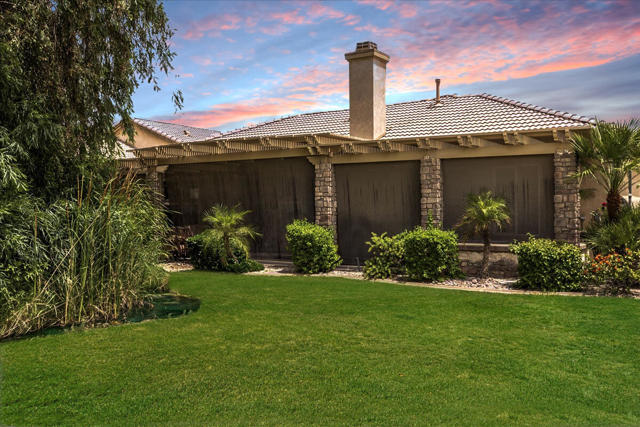 Image 42 of 61 For 49645 Redford Way