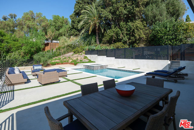 3 Bed Home for Sale in Los Angeles, California