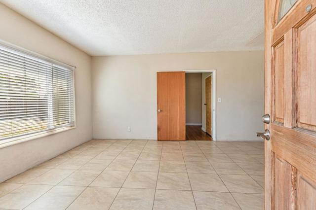 2718 Ferguson Road, Gilroy CA: https://media.crmls.org/mediaz/9edbbe12-fffe-46d0-b90f-b99db68fce7c.jpg
