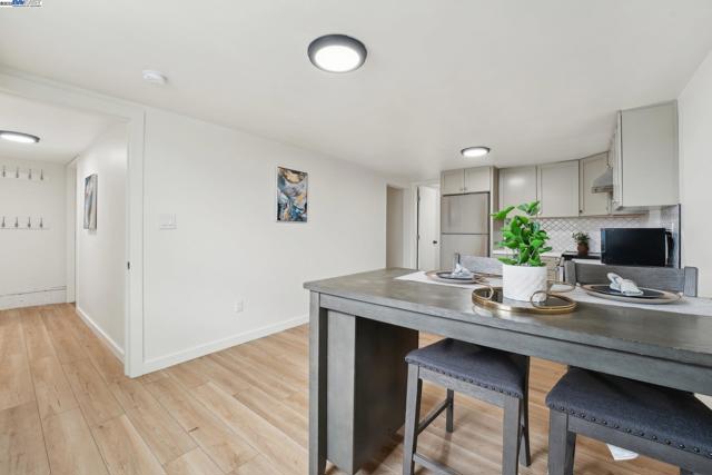 2155 42nd Ave, Oakland CA: https://media.crmls.org/mediaz/9edbf32b-a7c8-4ada-ba47-6d33ccc57db7.jpg