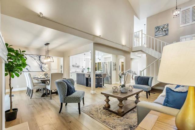 105 Strathmore Place, Los Gatos CA: https://media.crmls.org/mediaz/9edc4939-69a0-4d6d-b91c-5e2c2c4109f2.jpg