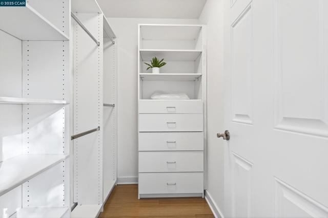 1206 Rimer Dr, Moraga CA: https://media.crmls.org/mediaz/9ede652d-bcd4-4a7c-a7d6-bd778684b1a8.jpg