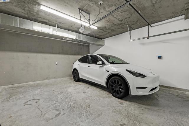 45158 Tom Blalock St, Fremont CA: https://media.crmls.org/mediaz/9ede9cdd-5a3f-44eb-ba97-177cd235e603.jpg