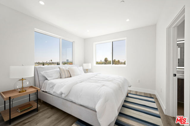 1955 Preuss Road, Los Angeles CA: https://media.crmls.org/mediaz/9edf4137-903f-49e2-9cff-66ab2fcfeb18.jpg