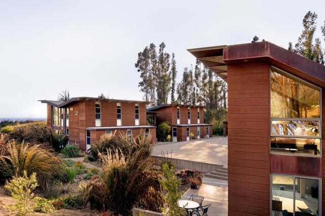 2050 Green Oaks Way, Pescadero CA: https://media.crmls.org/mediaz/9edf65b5-9824-449f-95eb-892a6a1a18c1.jpg