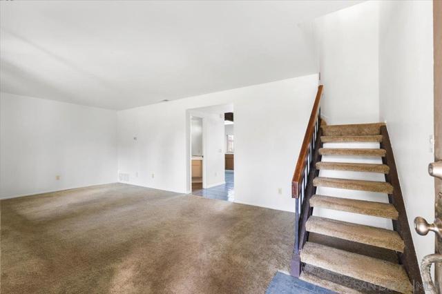 1444 Eagle Peak Ct., Chula Vista CA: https://media.crmls.org/mediaz/9edf9a3e-a352-4aef-98b1-fe79a86c3995.jpg