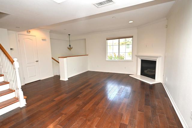 Detail Gallery Image 7 of 31 For 4036 Aidan Ct, Carlsbad,  CA 92008 - 4 Beds | 2/1 Baths