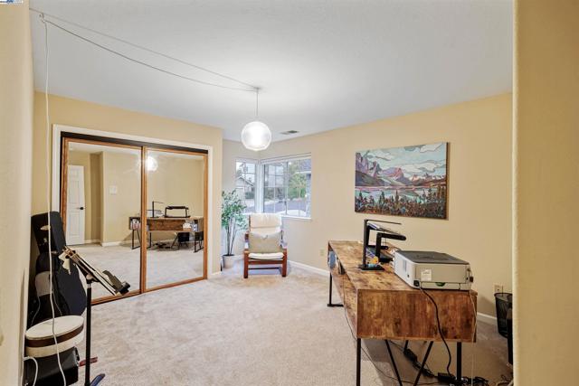 729 Montevino Dr, Pleasanton CA: https://media.crmls.org/mediaz/9ee01fa6-ae49-4abb-a80f-95ce1b8de8c6.jpg