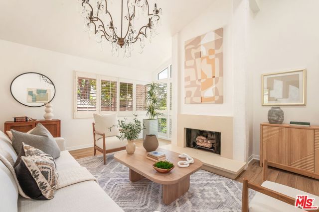 Drew Fenton | 17140 Palisades Circle Pacific Palisades CA | MLS: 7347476