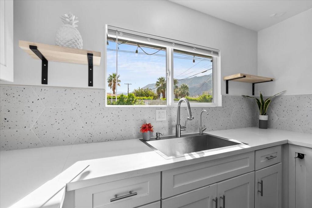 MLS #219139002PS image #9