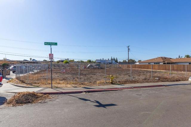 0 Muirfield Drive, San Jose CA: https://media.crmls.org/mediaz/9ee2a6e5-28ca-4518-924f-50323e703e4d.jpg