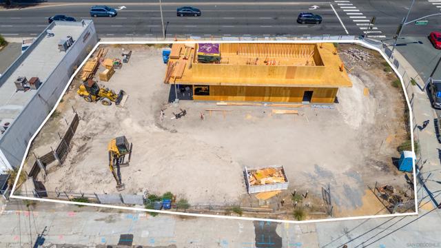 2201 Fletcher Pkwy, El Cajon CA: https://media.crmls.org/mediaz/9ee36bba-2ada-4897-b936-8248ef7a7747.jpg