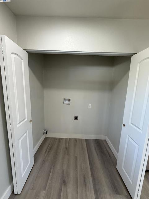 2809 Avalon Dr, Sacramento CA: https://media.crmls.org/mediaz/9ee4054a-6ae7-4737-8cdb-4851fa8f9f13.jpg