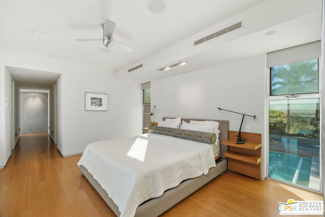 Image 41 of 75 For 27 Grande View Court